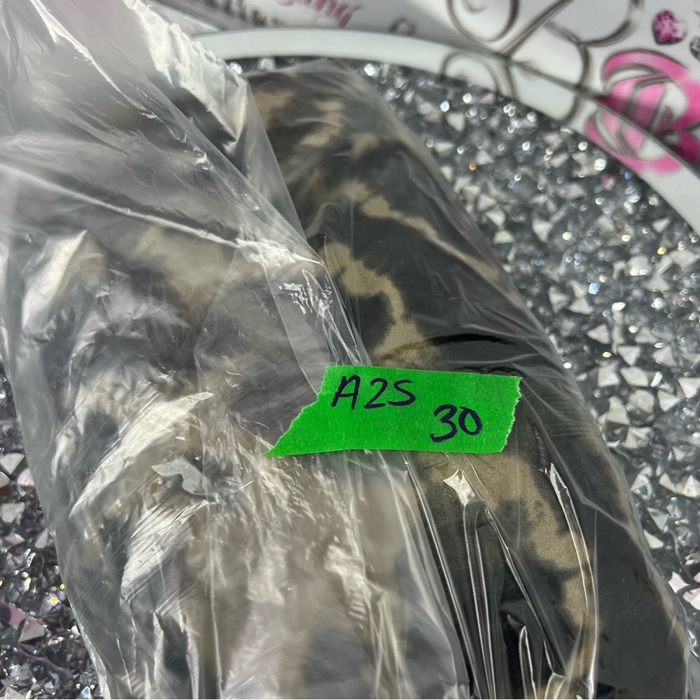 See u soon blouse tie dye style Stylish Black and Tan Women's Top - Picture 8 of 9